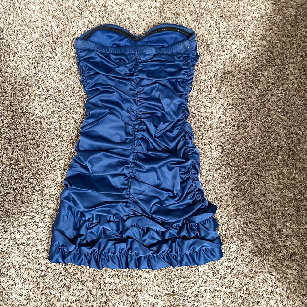 Stretchy dark blue dress